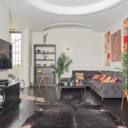 Champs Elysees Luxury & Design Arc De Triomphe - Foch Apartment